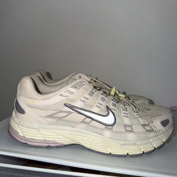 Nike p6000 women’s Beige - Picture 4 of 7